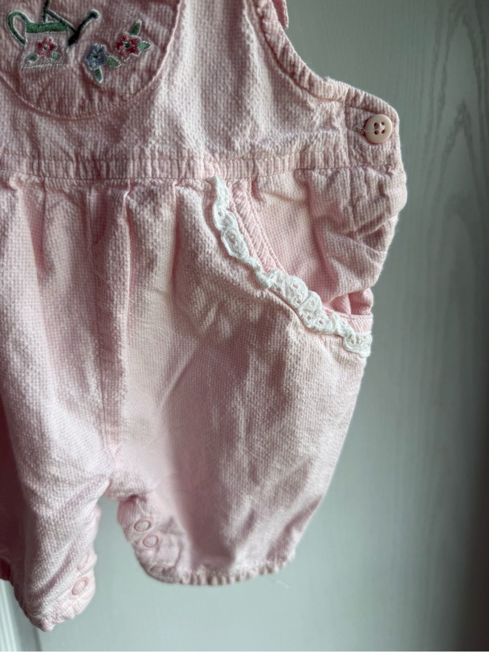 Vintage Pink Baby gingham Overalls with Embroidery and lace trim - Picture 4 of 6